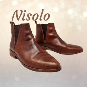 Nisolo Brown Leather Chelsea Ankle Boots
